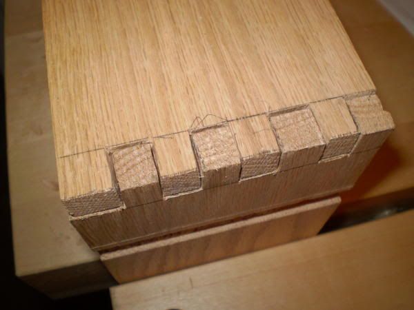 hand-tools-doings-1-hand-cut-box-joint-by-betsy-lumberjocks